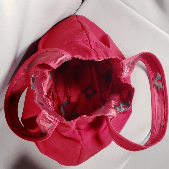 Red Brocade Reversible Tote - Picture 5 of 8